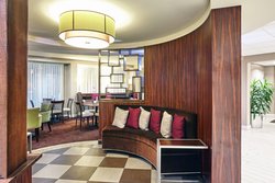  - Holiday Inn Express Coliseum Hampton - I-64, Exit 263