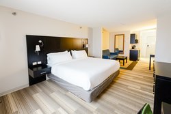  - Holiday Inn Express & Suites Shelbyville - I-64, Exit 35