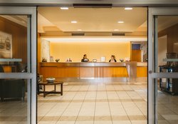  - Crowne Plaza Hotel Burlingame