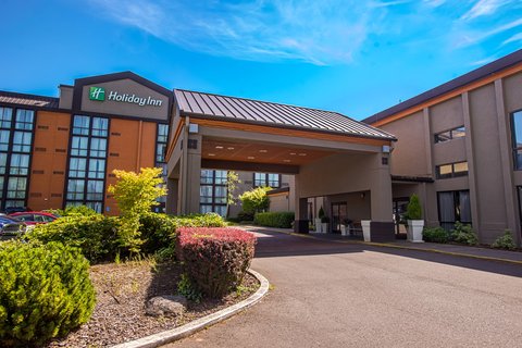 Holiday Inn Portland- I-5 S is Between Wilsonville and Lake Oswego