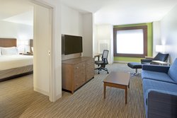  - Holiday Inn Express & Suites Downtown Austin - I-35, Exit 234B