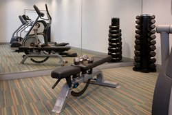  - Holiday Inn Express Airport Nashville - I-40, Exit 216