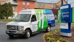  - Holiday Inn Express Airport Nashville - I-40, Exit 216