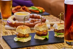  - Marriott Vacation Club Pulse San Diego - I-5, Exits 16 & 16B