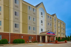  - Candlewood Suites Clarksville - I-24, Exit 4