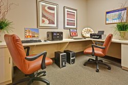  - Candlewood Suites Clarksville - I-24, Exit 4