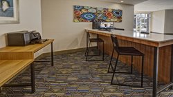  - Holiday Inn Express Airport Expo Center Louisville - I-264, Exit 15