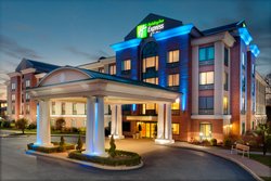  - Holiday Inn Express & Suites Warwick