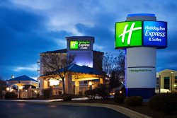  - Holiday Inn Express & Suites Asheville - I-26, Exit 33