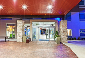 sand springs inn express holiday suites tulsa west