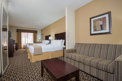  - Holiday Inn Express & Suites Clovis