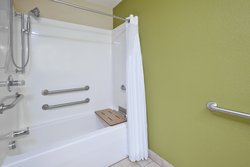  - Holiday Inn Express & Suites Circleville