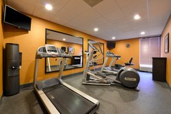  - Holiday Inn Express Crestwood