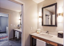  - Holiday Inn Northeast Bush Airport Area Humble