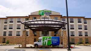 Holiday Inn Express Hotel & Suites St Louis Airport, MO - See Discounts