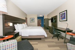  - Holiday Inn Express & Suites Seaside