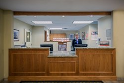  - Candlewood Suites Perrysburg - I-75, Exit 193
