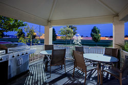  - Candlewood Suites Perrysburg - I-75, Exit 193