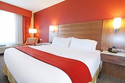  - Holiday Inn Express Banff Trail Calgary