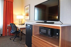  - Holiday Inn Express Banff Trail Calgary