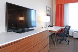  - Holiday Inn Express Banff Trail Calgary