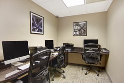  - Holiday Inn Airport Calgary