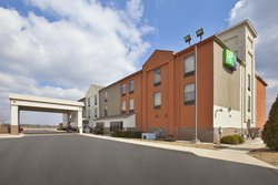  - Holiday Inn Express Tiffin
