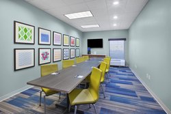  - Holiday Inn Express Tiffin