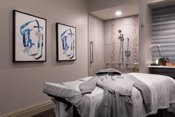  - Hotel Saint Louis Downtown - I-44, Exits 292 & 292B