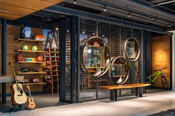  - Hotel Zags Portland