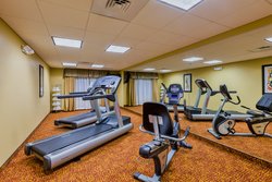  - Holiday Inn Express & Suites Salina - I-70, Exit 252