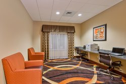  - Holiday Inn Express & Suites Salina - I-70, Exit 252
