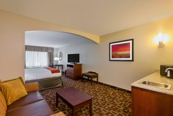  - Holiday Inn Express & Suites Salina - I-70, Exit 252