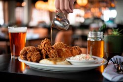  - Courtyard by Marriott Hotel Fort Wayne Downtown