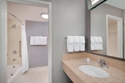  - Courtyard by Marriott Hotel Midtown Savannah