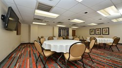  - Holiday Inn Express Milford - I-495, Exit 50