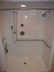  - Holiday Inn & Suites Beckley - I-64 & I-77, Exit 44