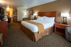  - Holiday Inn Express & Suites Shakopee
