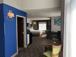  - Holiday Inn Express & Suites Quakertown - I-476, Exit 44