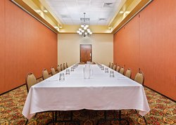  - Holiday Inn Blytheville - I-55, Exit 67