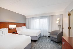  - Courtyard by Marriott Hotel Midtown Savannah