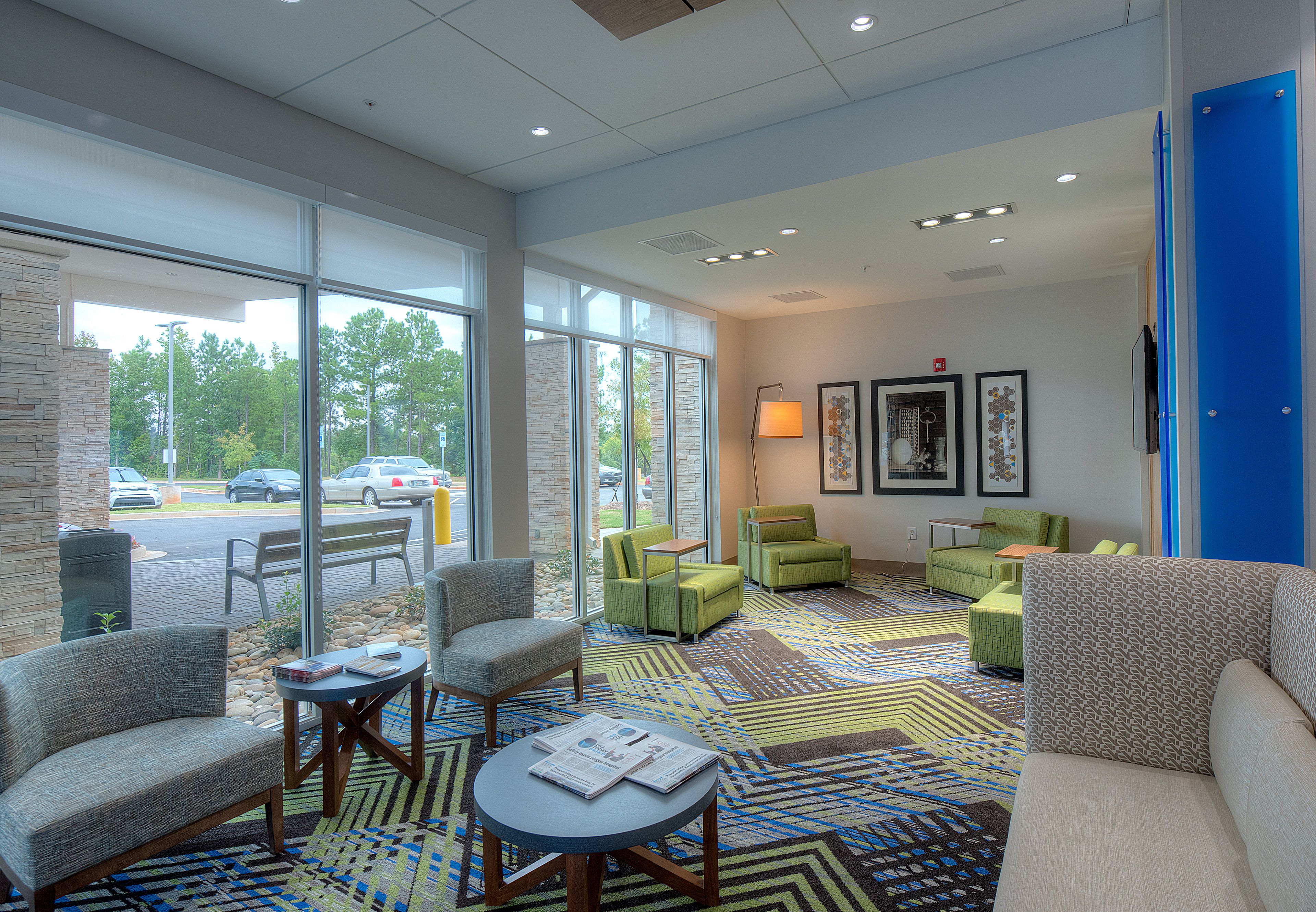 HOLIDAY INN EXP STES FORT MILL BY I-guestroom-Comfortable Sitting Area.jpg