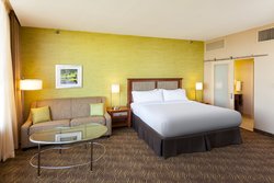  - Holiday Inn Town Lake Austin - I-35, Exit 233