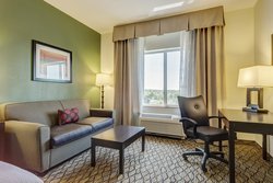  - Holiday Inn & Suites Poplar Bluff