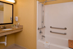  - Holiday Inn & Suites Poplar Bluff