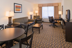  - Holiday Inn & Suites Poplar Bluff