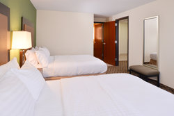  - Holiday Inn & Suites Poplar Bluff