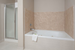  - Holiday Inn Express & Suites San Antonio