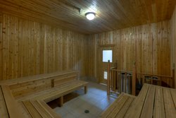  - Holiday Inn Express & Suites Dawson Creek