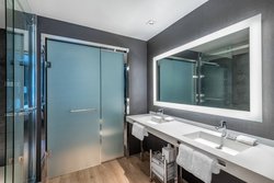  - AC Hotel by Marriott Midtown Atlanta - I-75 & I-85, Exit 250